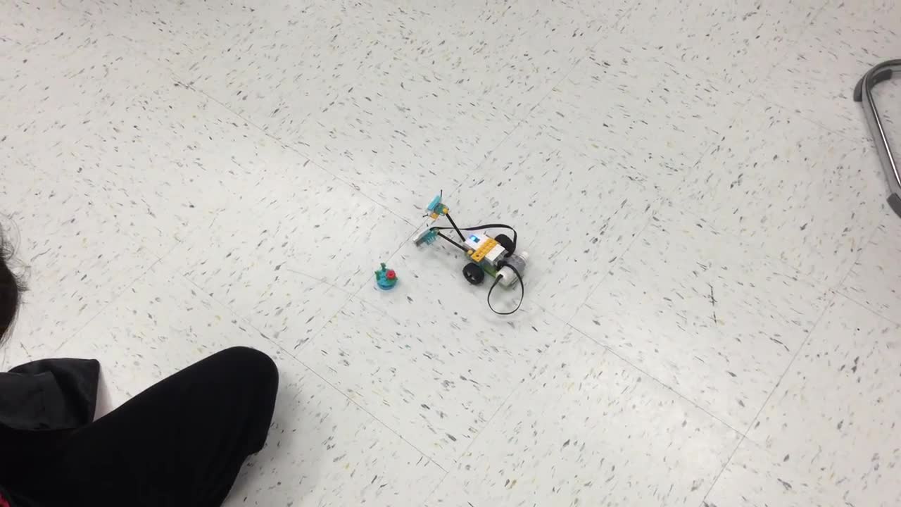 Milo the science rover | APEX Homeschool Program