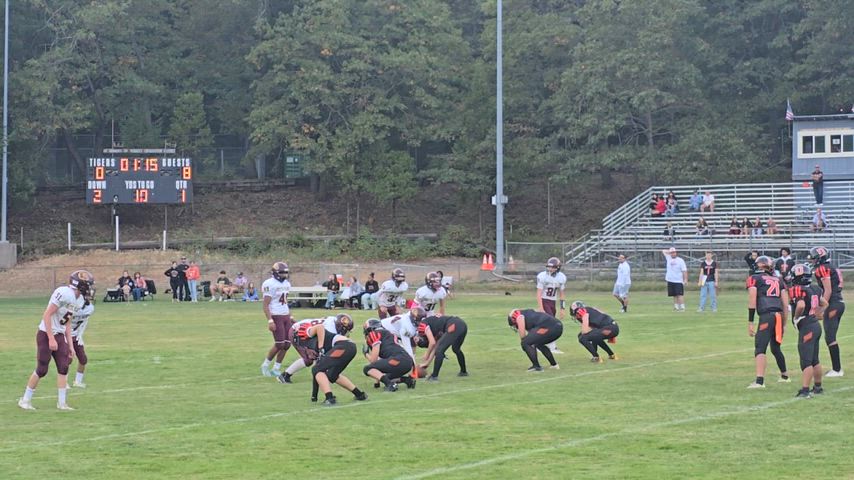 Butte Valley Football at Dunsmuir