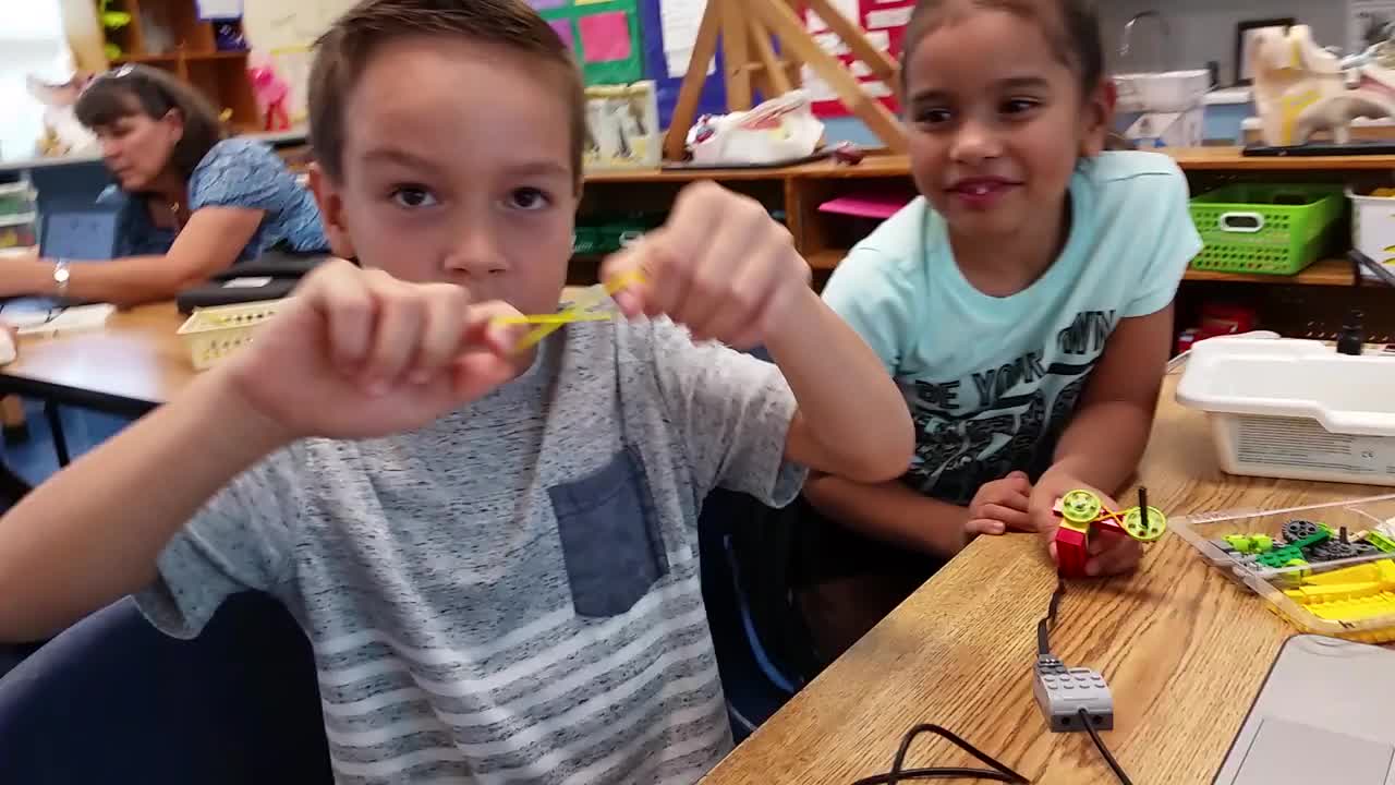Belts, Pulleys and Sensors Oh My Fort Sam Houston Elementary School