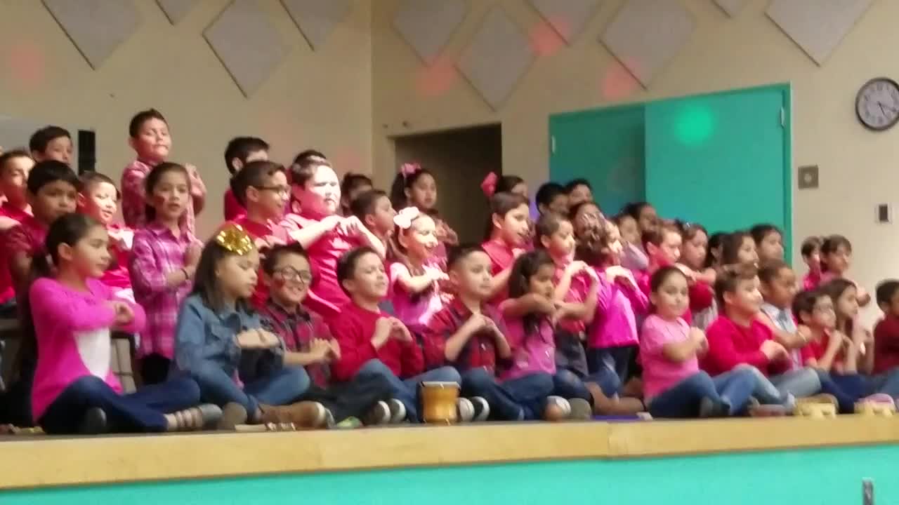 Elementary Class Performance 2nd grade PTO performance | Desert View Elementary School