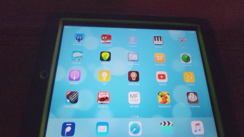 iPad - 