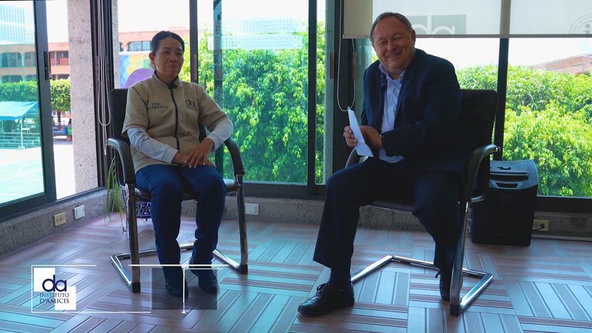 Video 40 Aniversario entrevista Doña Iris