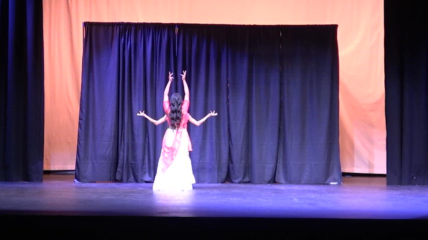 Hannah Matthew & Alana Benny classical Indian dance