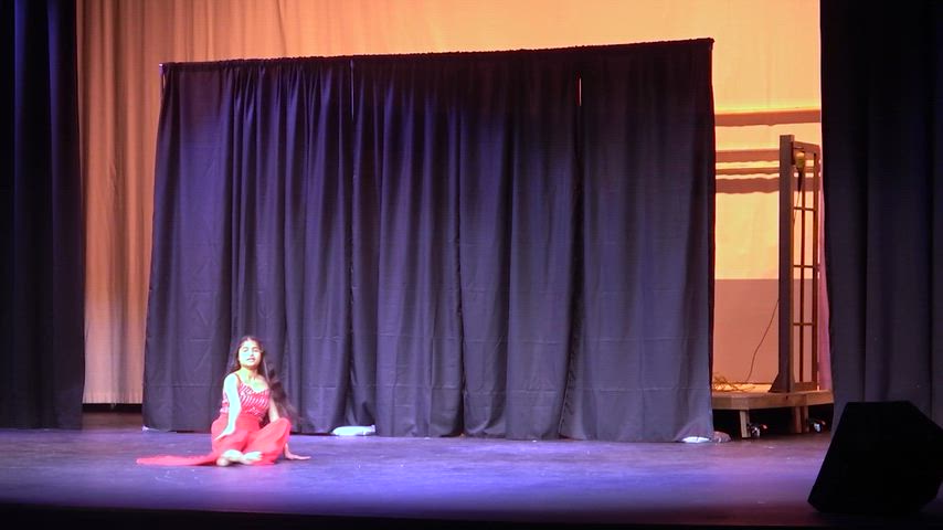Roshni Bhavsar Bollywood Indian dance solo