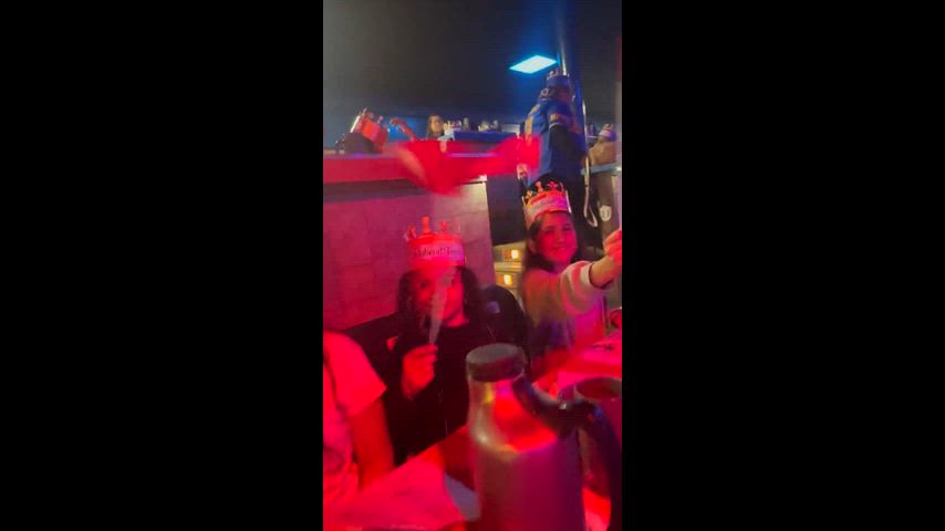 Video highlights moments from Medieval Times Dinner.  Students eating and watching josting.