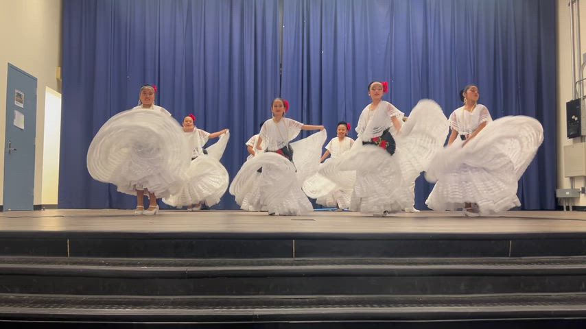 Folklorico