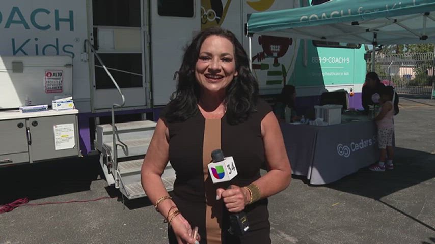 Thank you to Univisión and Cecilia Bográn for getting the word out about Cedars-Sinai's Coach For Kids Mobile Medical Clinic at 6th Avenue! / ¡Gracias a Univisión y a Cecilia Bográn por dar a co