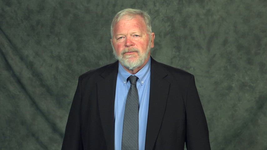 This video is helpful when learning safe school bus evacuation procedures. 